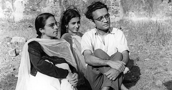 manto-with-safia-zakia منٹو، ٹی وی کے حوالے سے