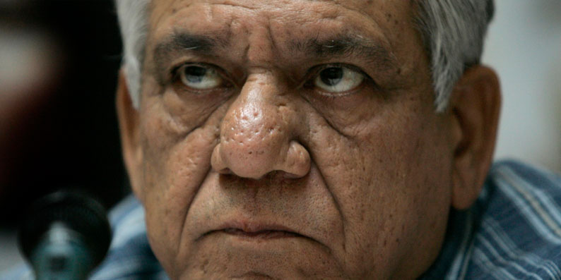 Actor-Om-Puri-repents-about-his-remarks-on-Uri-soldiersbreaks-down-at-hawan-of-BSF-jawan-indialivetoday