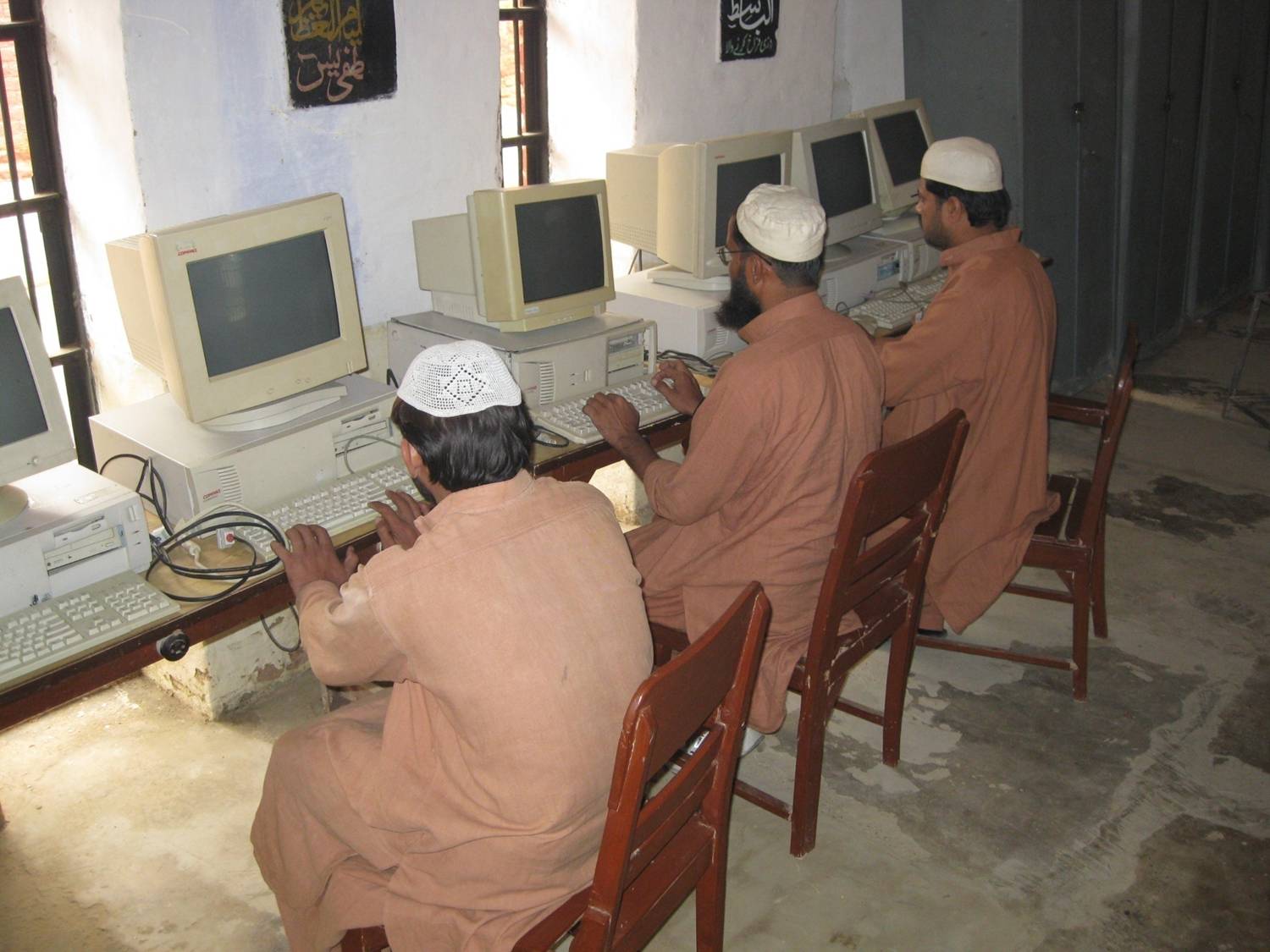 Jail education Pakistan بولتی تصویر: جیل میں تعلیم کی سہولیات
