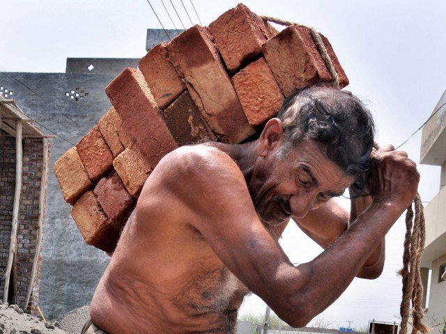 Labour Day کیا یکم مئی صرف چھٹی کے دن کی علامت ہے