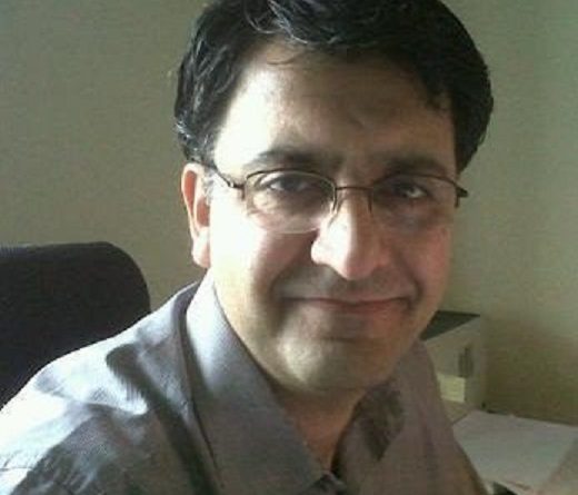 Mubashir Akram aik Rozan writer